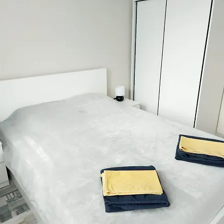 Апартамент 9 Apartment Varna