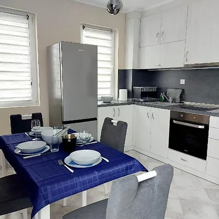 Апартамент 9 Apartment Varna